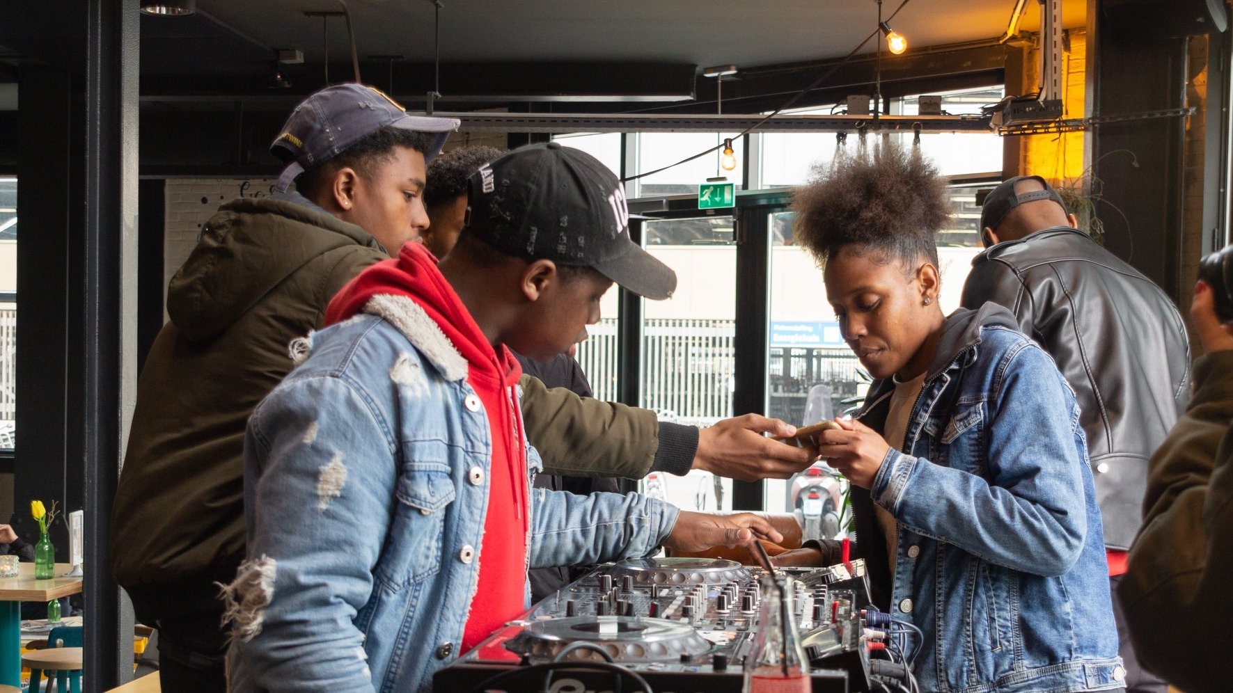 Foto van Next up: young positive projects