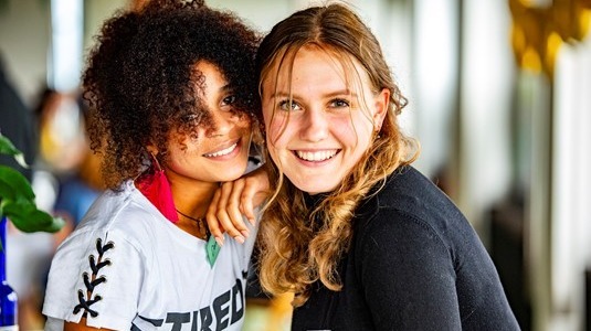 Foto van Buddy to Buddy Young