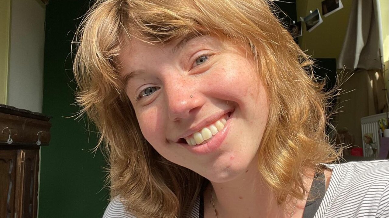 Een portretfoto van Vera Anne (18) uit Zaandam