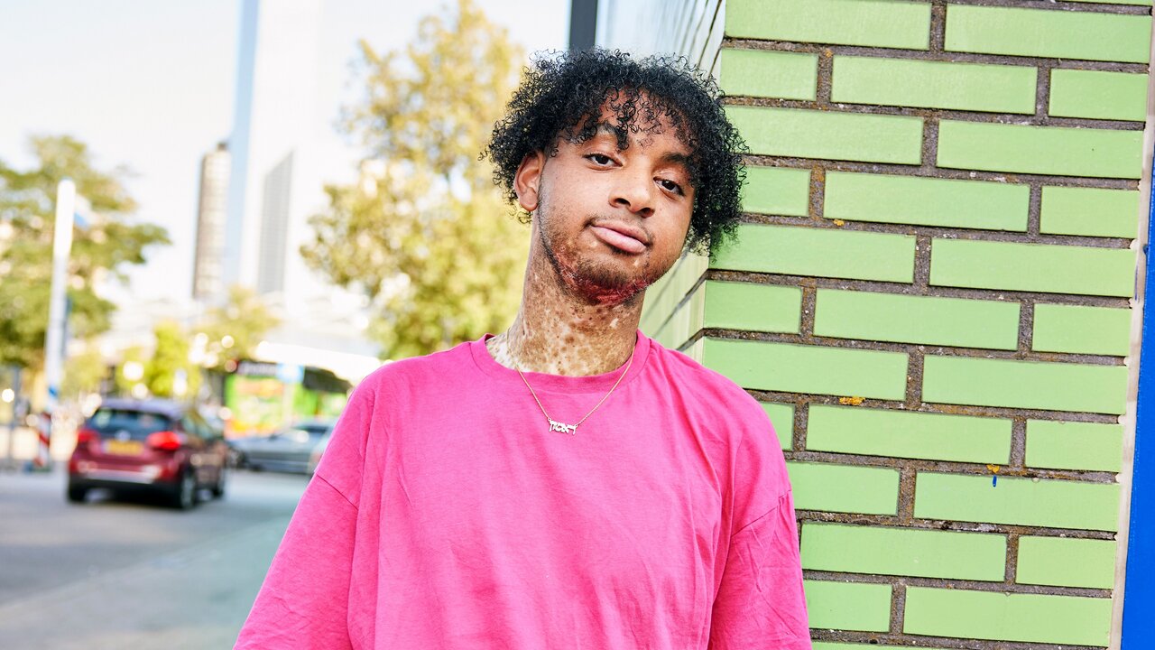 Een portretfoto van Rashawn (20) uit Rotterdam