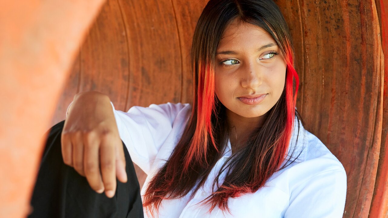 Een portretfoto van Mallissa (18) uit Breda