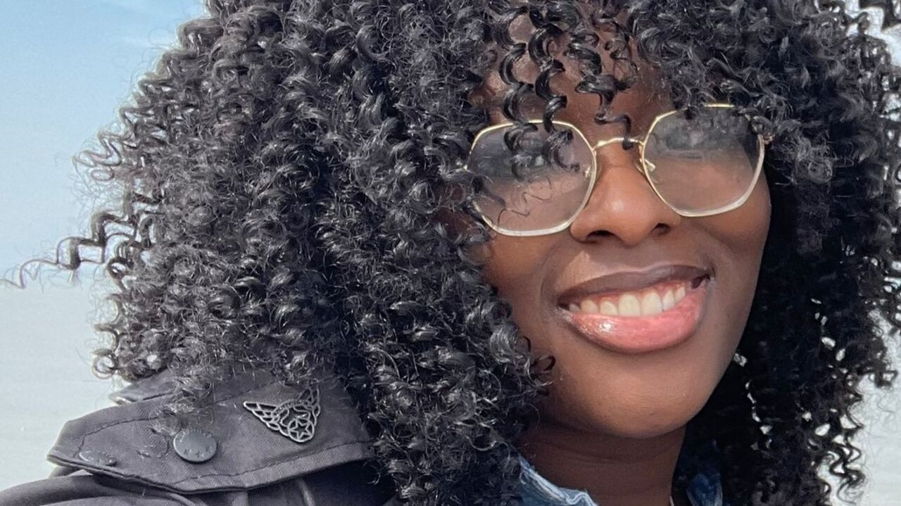 Een portretfoto van Chinyere (23) uit Rotterdam