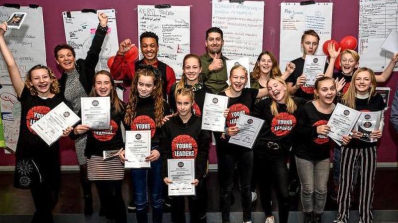 Foto van Young Leaders op School